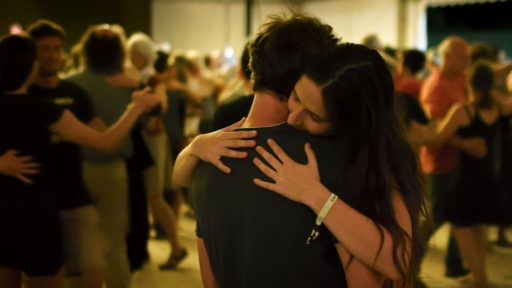 LE GRAND BAL, film di Laetitia Carton