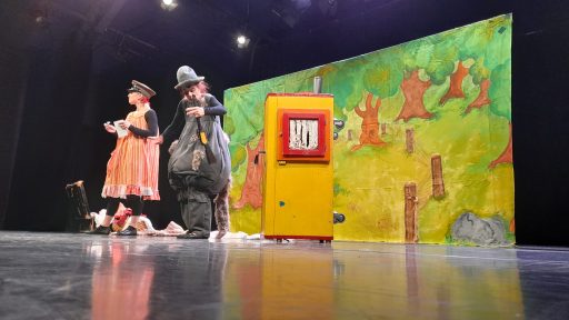 Raccontando Cappuccetto Rosso